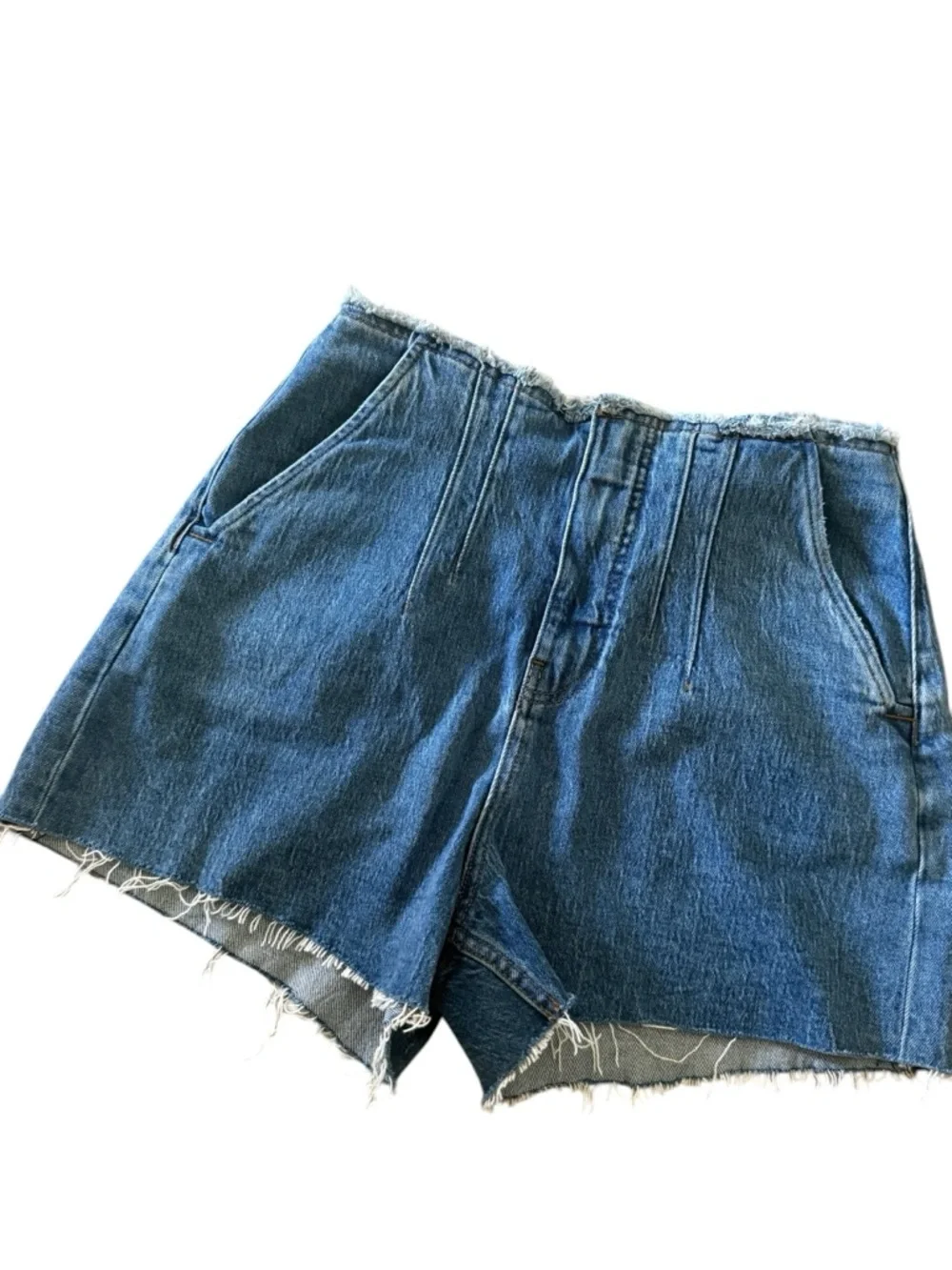 Hudson The Harlow Darted Short in Lookout high-rise style trouser style shorts - Picture 15 of 16